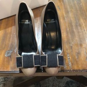 Moschino ladylike pumps